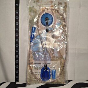 NWT Vibedration Hydration Bladder - 2.0 Liter NEW